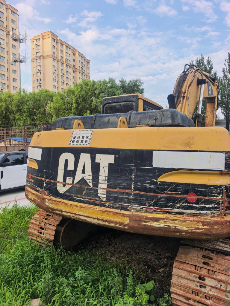 Used CAT 320BL 2 Used CAT 320BL Excavator